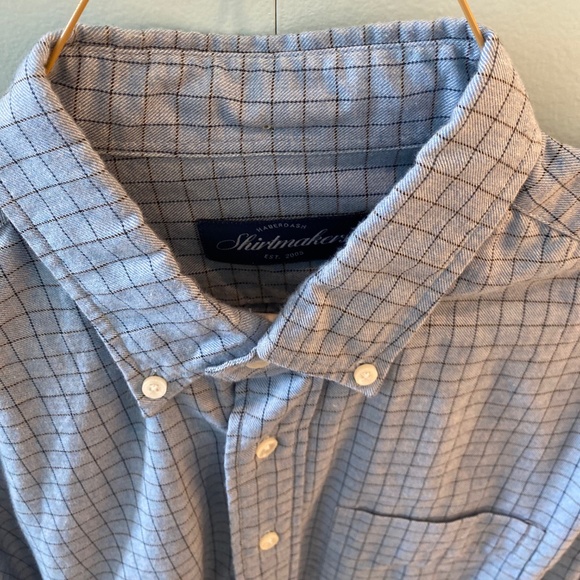 Super soft, custom button down, Size M - Picture 2 of 3